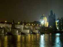 Ponte Carlo di notte